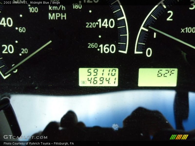 Midnight Blue / Beige 2003 Infiniti I 35