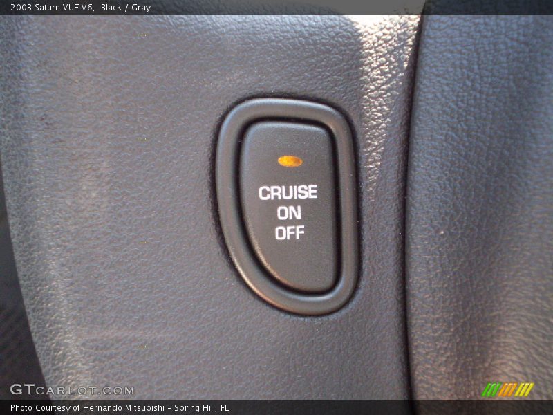 Black / Gray 2003 Saturn VUE V6