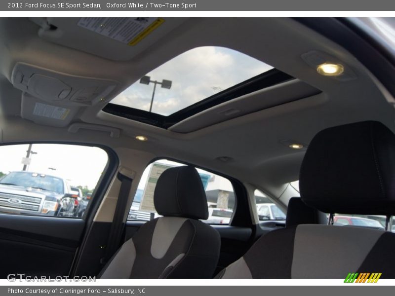 Sunroof of 2012 Focus SE Sport Sedan