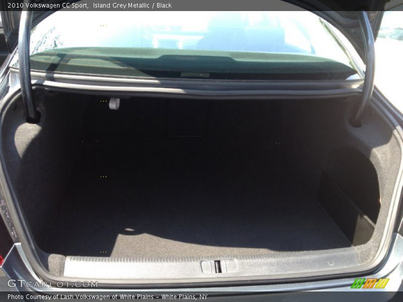 Island Grey Metallic / Black 2010 Volkswagen CC Sport