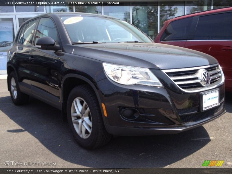 Deep Black Metallic / Charcoal 2011 Volkswagen Tiguan S 4Motion
