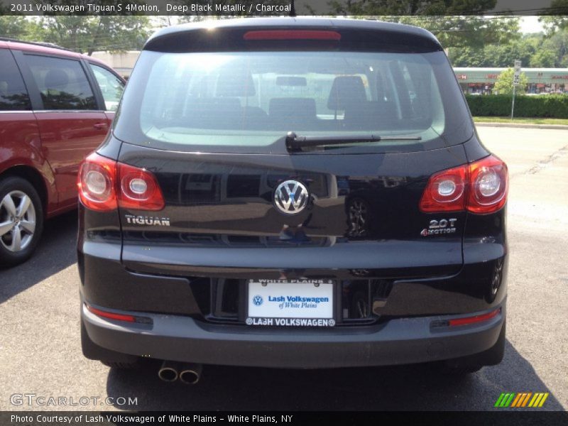 Deep Black Metallic / Charcoal 2011 Volkswagen Tiguan S 4Motion
