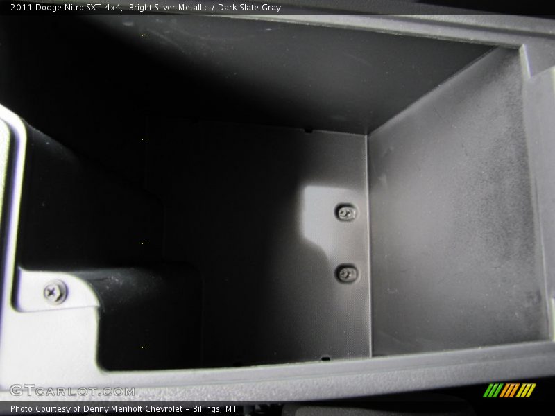 Bright Silver Metallic / Dark Slate Gray 2011 Dodge Nitro SXT 4x4