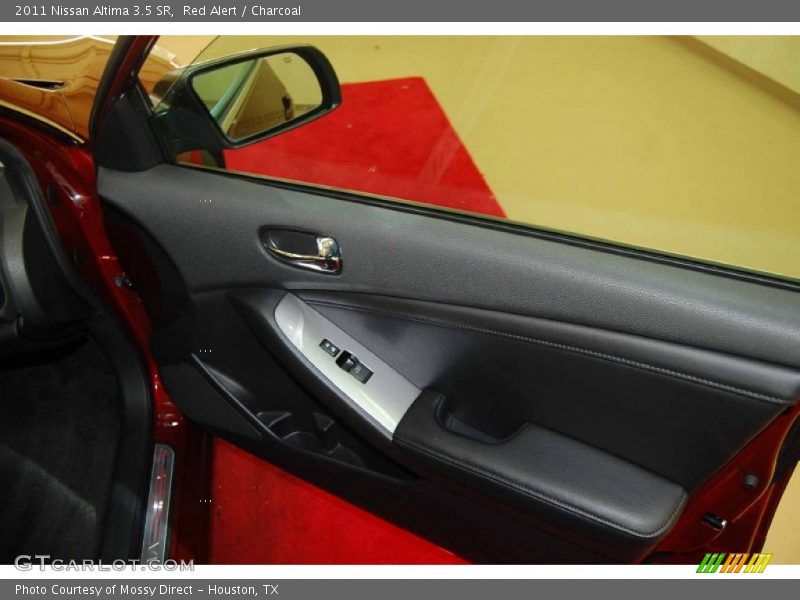 Red Alert / Charcoal 2011 Nissan Altima 3.5 SR