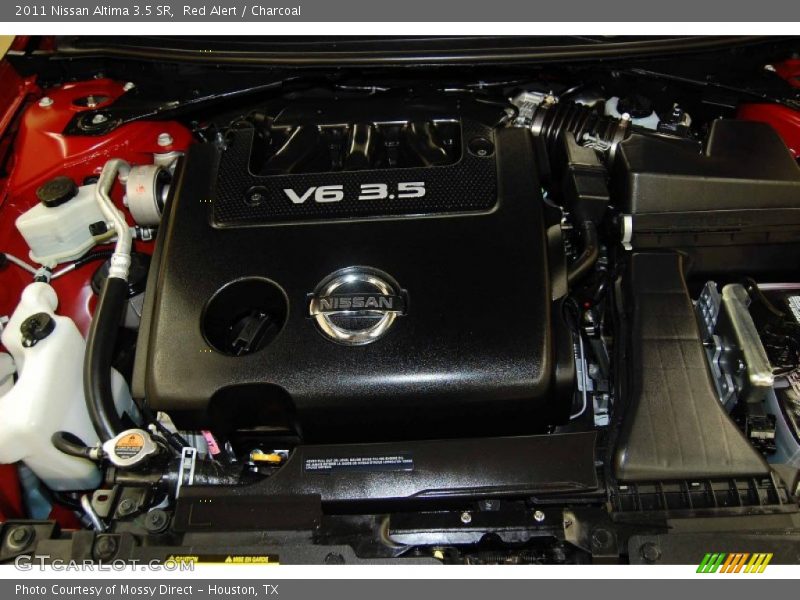 Red Alert / Charcoal 2011 Nissan Altima 3.5 SR