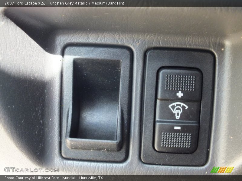 Tungsten Grey Metallic / Medium/Dark Flint 2007 Ford Escape XLS