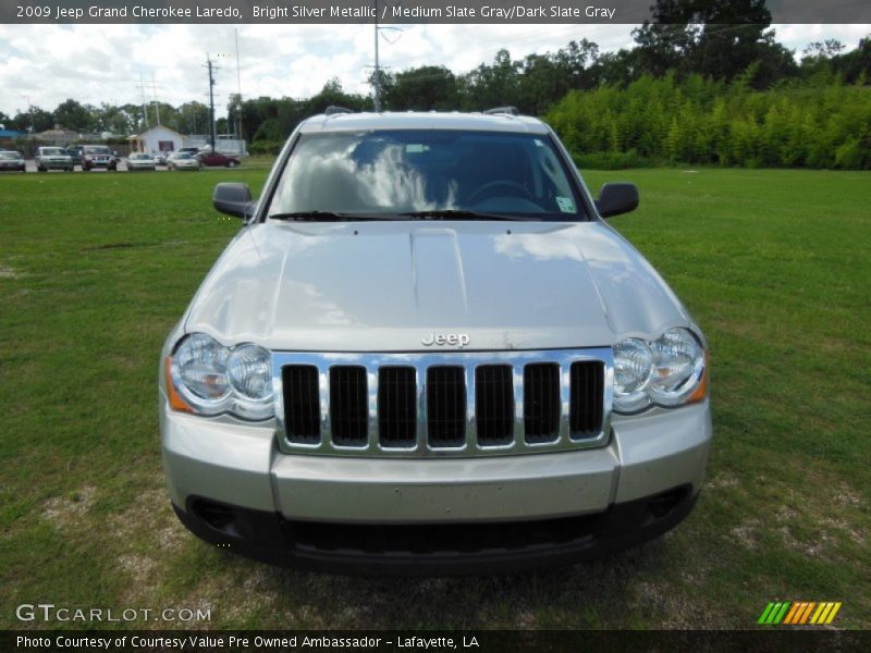 Bright Silver Metallic / Medium Slate Gray/Dark Slate Gray 2009 Jeep Grand Cherokee Laredo