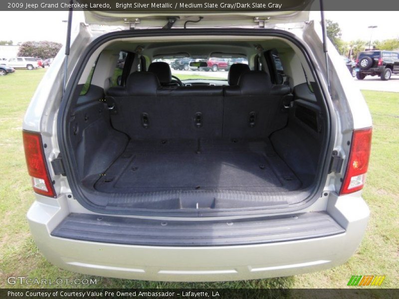 Bright Silver Metallic / Medium Slate Gray/Dark Slate Gray 2009 Jeep Grand Cherokee Laredo