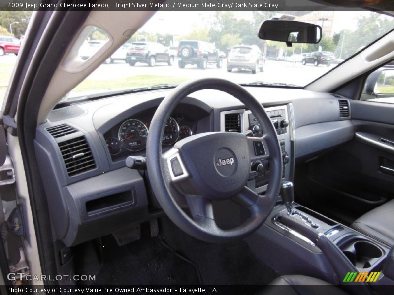Bright Silver Metallic / Medium Slate Gray/Dark Slate Gray 2009 Jeep Grand Cherokee Laredo