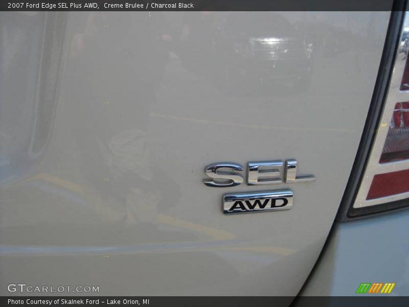 Creme Brulee / Charcoal Black 2007 Ford Edge SEL Plus AWD