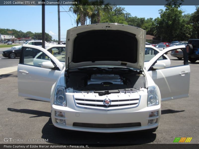 White Diamond / Cashmere 2005 Cadillac STS V6
