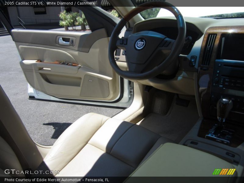 White Diamond / Cashmere 2005 Cadillac STS V6