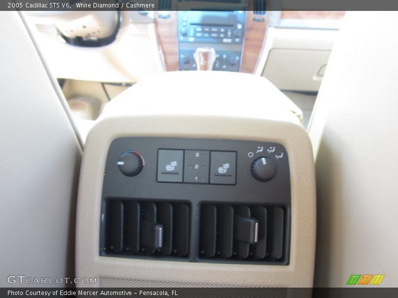 White Diamond / Cashmere 2005 Cadillac STS V6