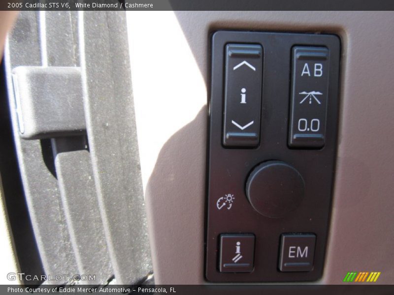White Diamond / Cashmere 2005 Cadillac STS V6