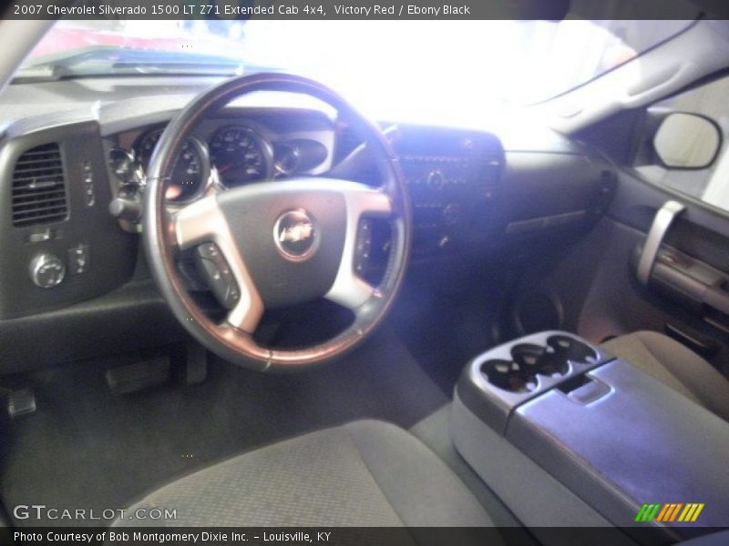 Victory Red / Ebony Black 2007 Chevrolet Silverado 1500 LT Z71 Extended Cab 4x4