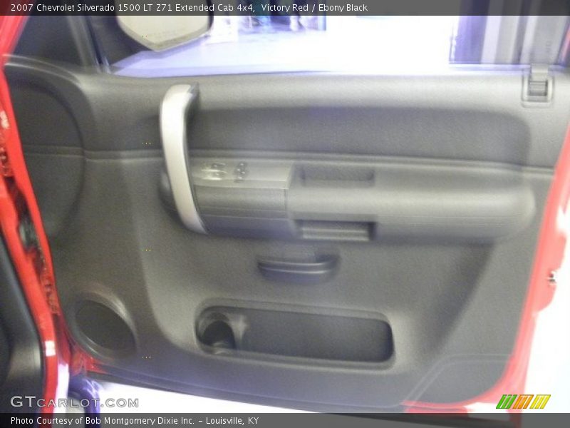 Victory Red / Ebony Black 2007 Chevrolet Silverado 1500 LT Z71 Extended Cab 4x4