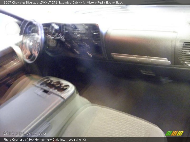 Victory Red / Ebony Black 2007 Chevrolet Silverado 1500 LT Z71 Extended Cab 4x4