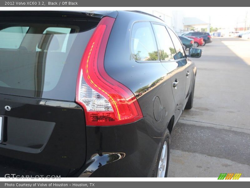 Black / Off Black 2012 Volvo XC60 3.2