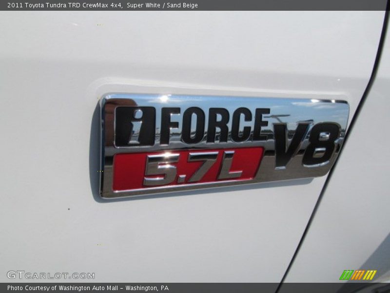 Super White / Sand Beige 2011 Toyota Tundra TRD CrewMax 4x4