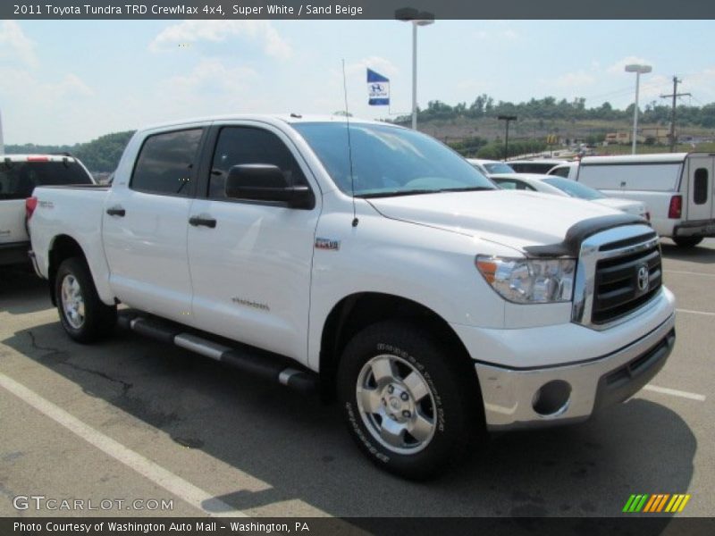 Super White / Sand Beige 2011 Toyota Tundra TRD CrewMax 4x4