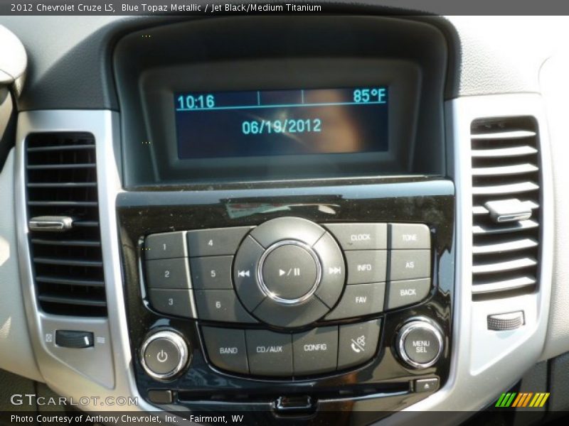 Blue Topaz Metallic / Jet Black/Medium Titanium 2012 Chevrolet Cruze LS