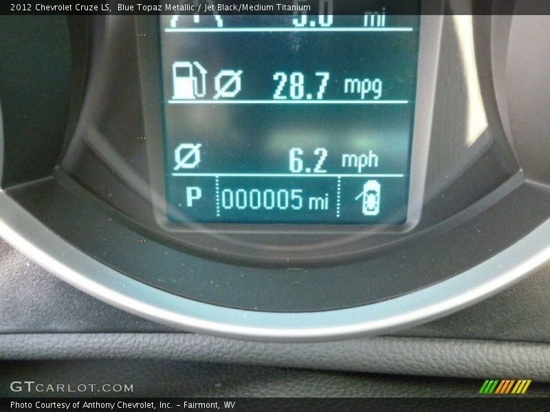 Blue Topaz Metallic / Jet Black/Medium Titanium 2012 Chevrolet Cruze LS