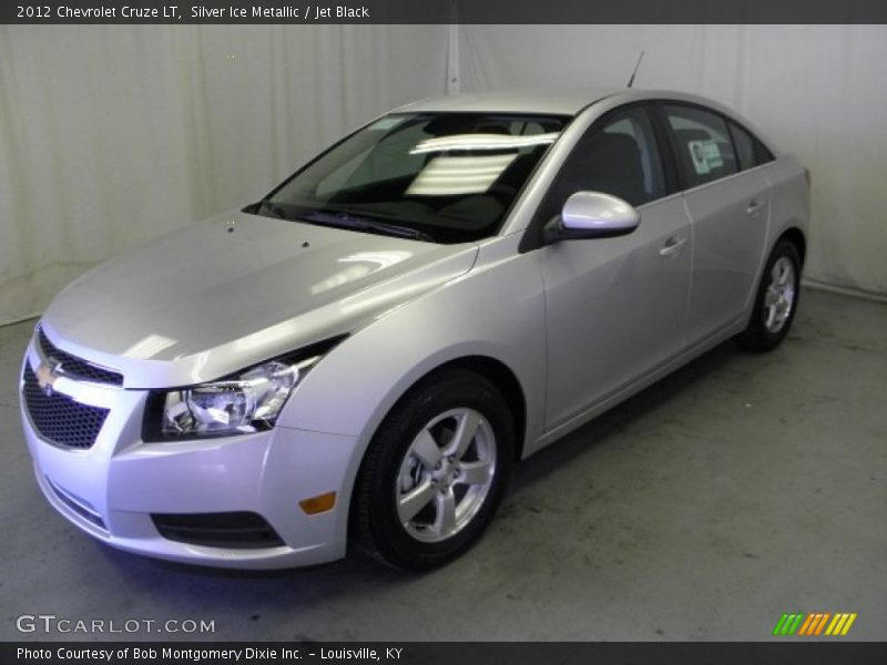 Silver Ice Metallic / Jet Black 2012 Chevrolet Cruze LT