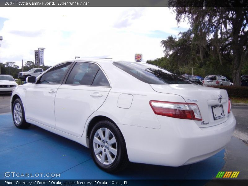 Super White / Ash 2007 Toyota Camry Hybrid