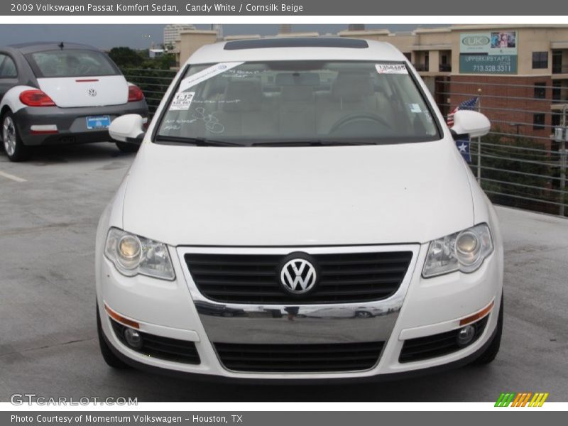 Candy White / Cornsilk Beige 2009 Volkswagen Passat Komfort Sedan