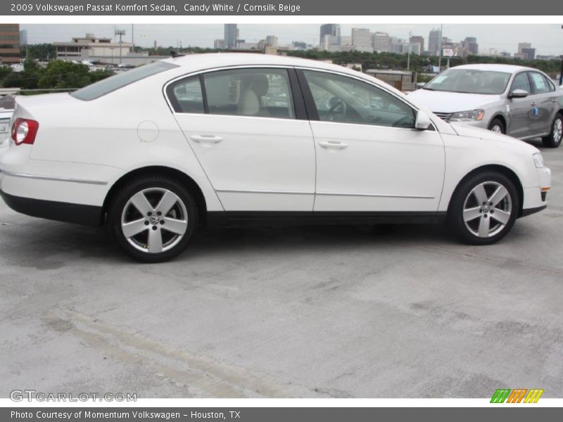 Candy White / Cornsilk Beige 2009 Volkswagen Passat Komfort Sedan
