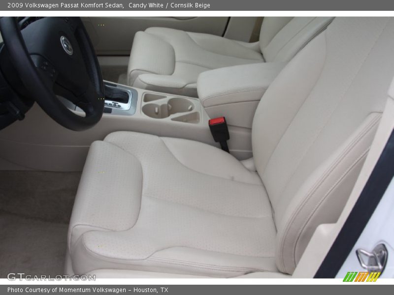 Candy White / Cornsilk Beige 2009 Volkswagen Passat Komfort Sedan