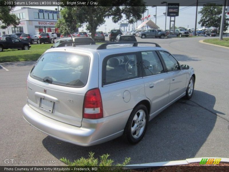 Bright Silver / Gray 2003 Saturn L Series LW300 Wagon