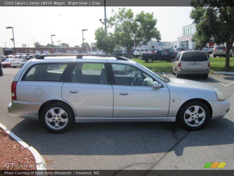 Bright Silver / Gray 2003 Saturn L Series LW300 Wagon