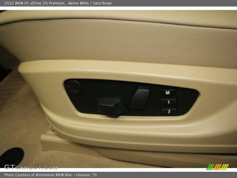 Alpine White / Sand Beige 2013 BMW X5 xDrive 35i Premium