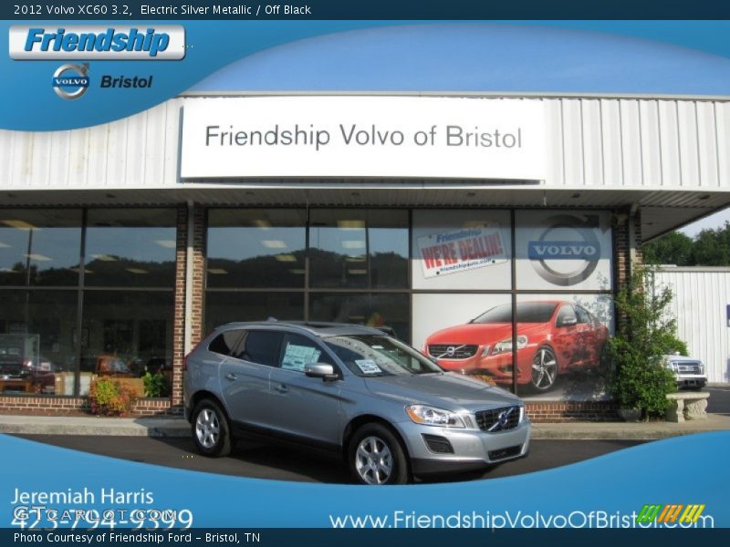 Electric Silver Metallic / Off Black 2012 Volvo XC60 3.2