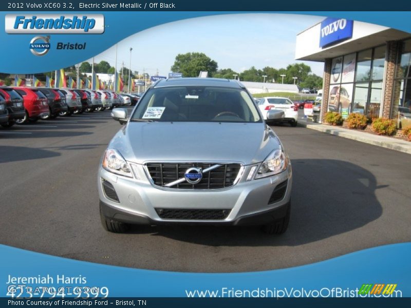 Electric Silver Metallic / Off Black 2012 Volvo XC60 3.2