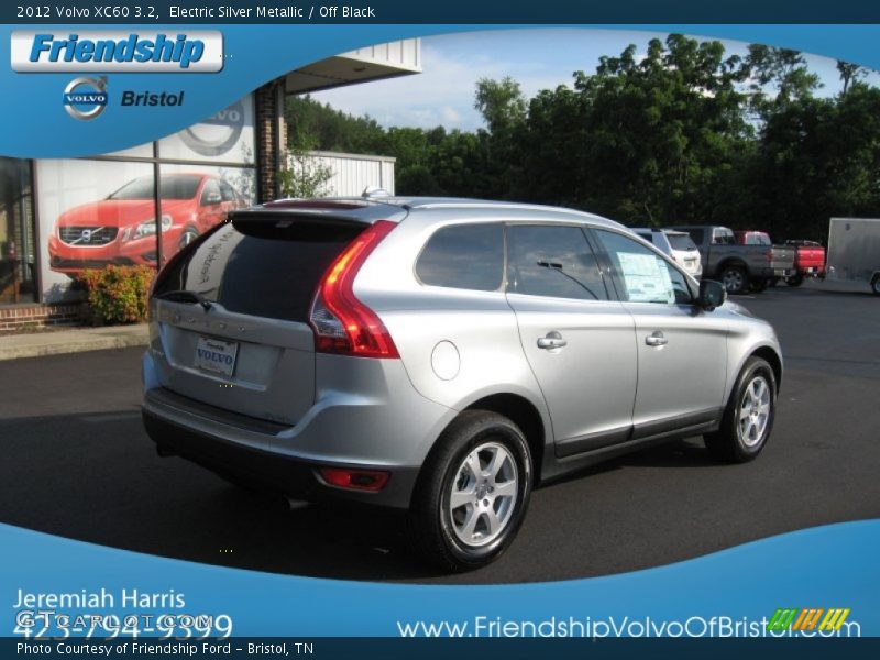 Electric Silver Metallic / Off Black 2012 Volvo XC60 3.2