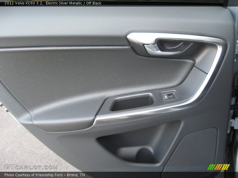 Electric Silver Metallic / Off Black 2012 Volvo XC60 3.2