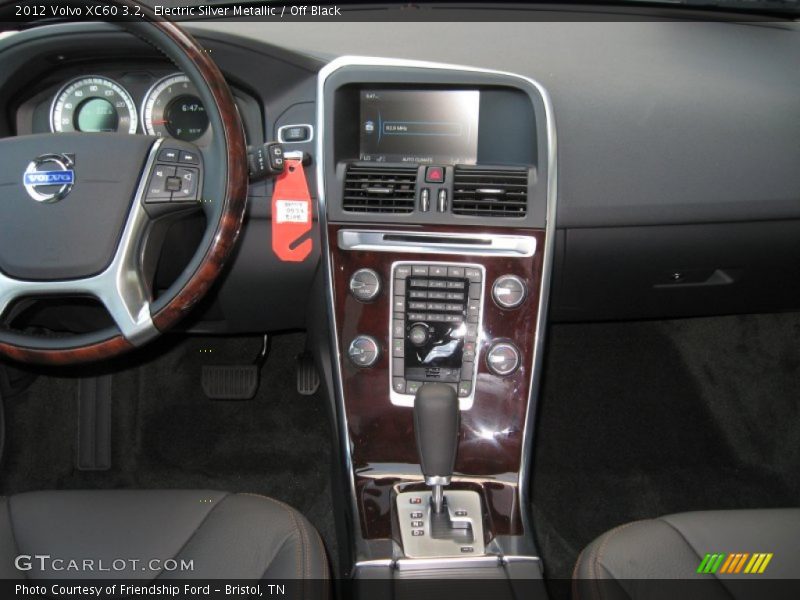 Electric Silver Metallic / Off Black 2012 Volvo XC60 3.2