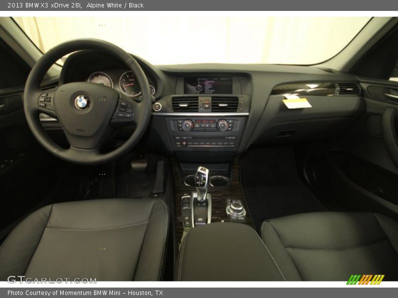 Dashboard of 2013 X3 xDrive 28i