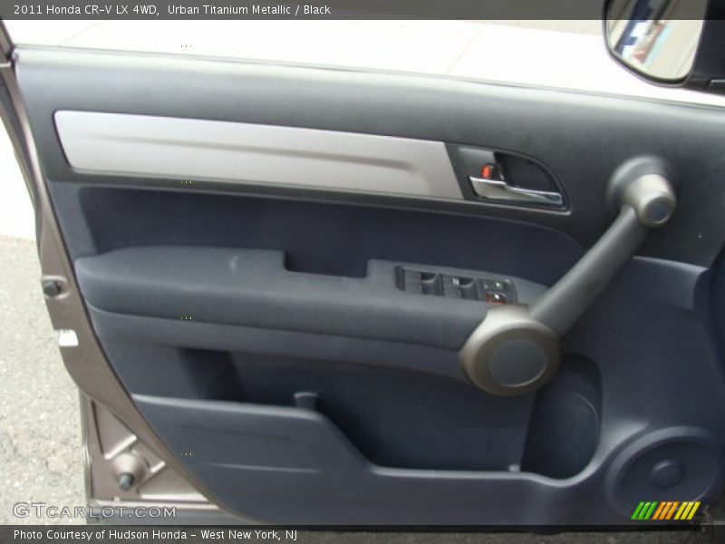 Urban Titanium Metallic / Black 2011 Honda CR-V LX 4WD