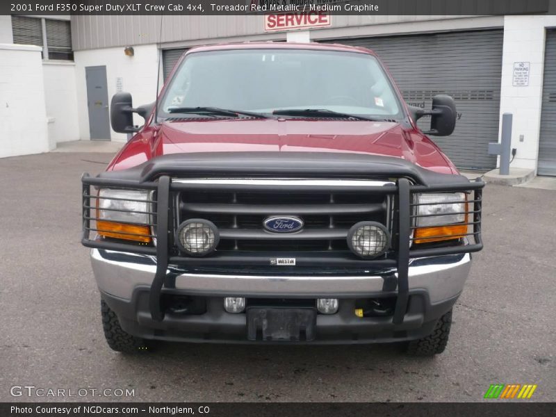 Toreador Red Metallic / Medium Graphite 2001 Ford F350 Super Duty XLT Crew Cab 4x4