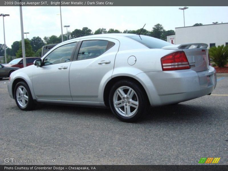 Bright Silver Metallic / Dark Slate Gray 2009 Dodge Avenger SXT