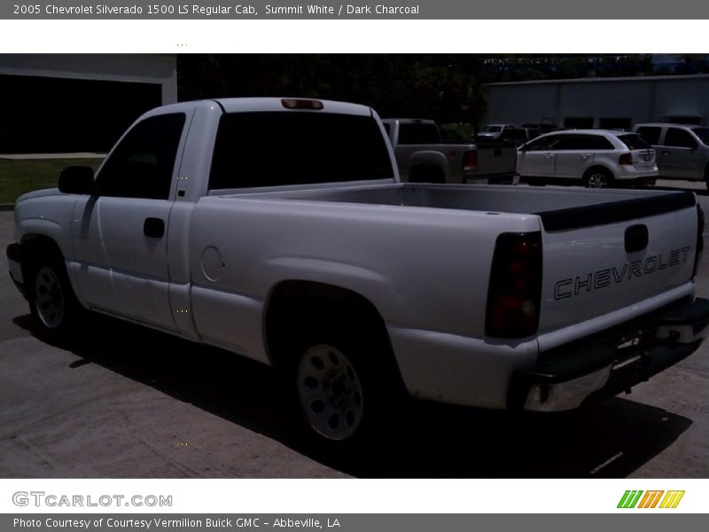 Summit White / Dark Charcoal 2005 Chevrolet Silverado 1500 LS Regular Cab