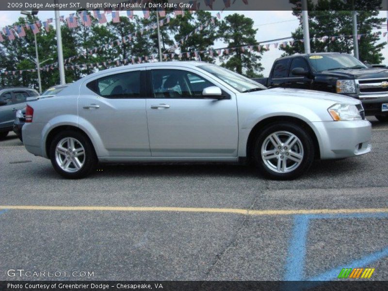 Bright Silver Metallic / Dark Slate Gray 2009 Dodge Avenger SXT