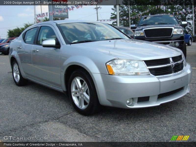 Bright Silver Metallic / Dark Slate Gray 2009 Dodge Avenger SXT