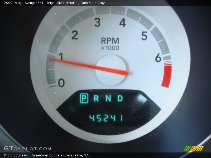 Bright Silver Metallic / Dark Slate Gray 2009 Dodge Avenger SXT