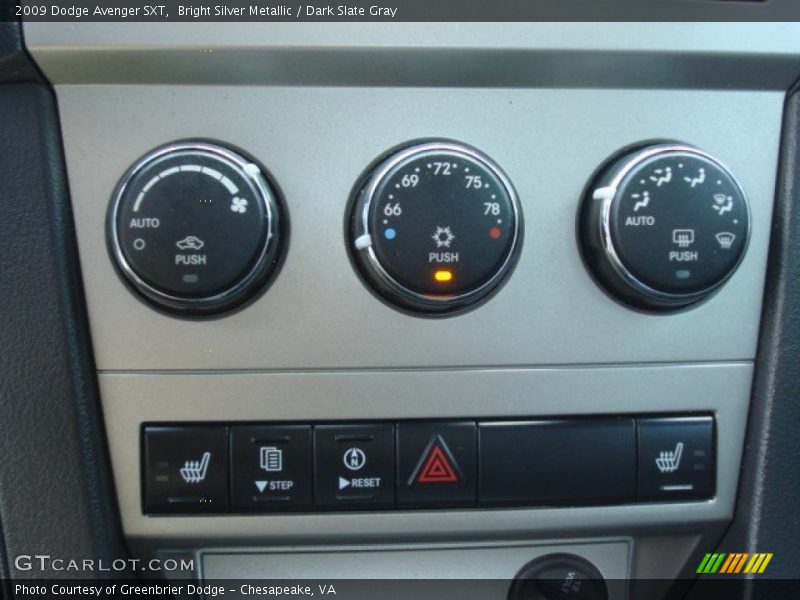 Bright Silver Metallic / Dark Slate Gray 2009 Dodge Avenger SXT