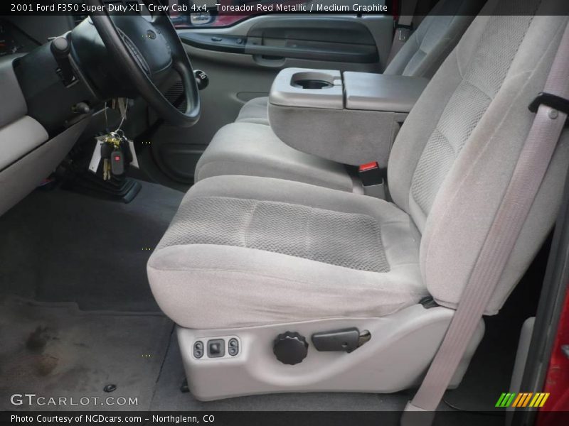 Toreador Red Metallic / Medium Graphite 2001 Ford F350 Super Duty XLT Crew Cab 4x4