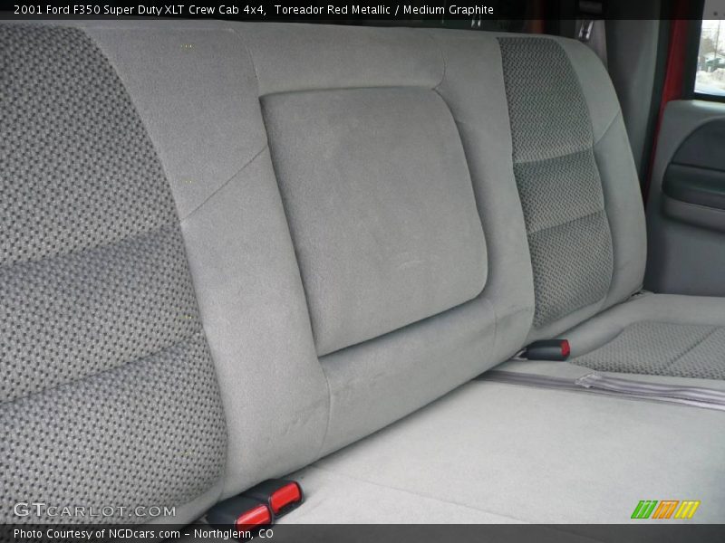 Toreador Red Metallic / Medium Graphite 2001 Ford F350 Super Duty XLT Crew Cab 4x4